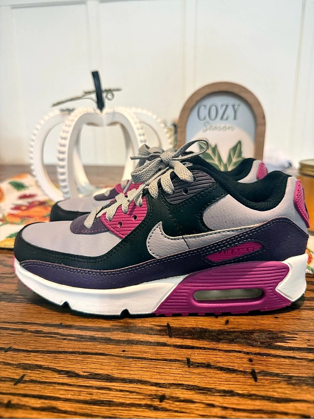 Nike Air Max 90 purple